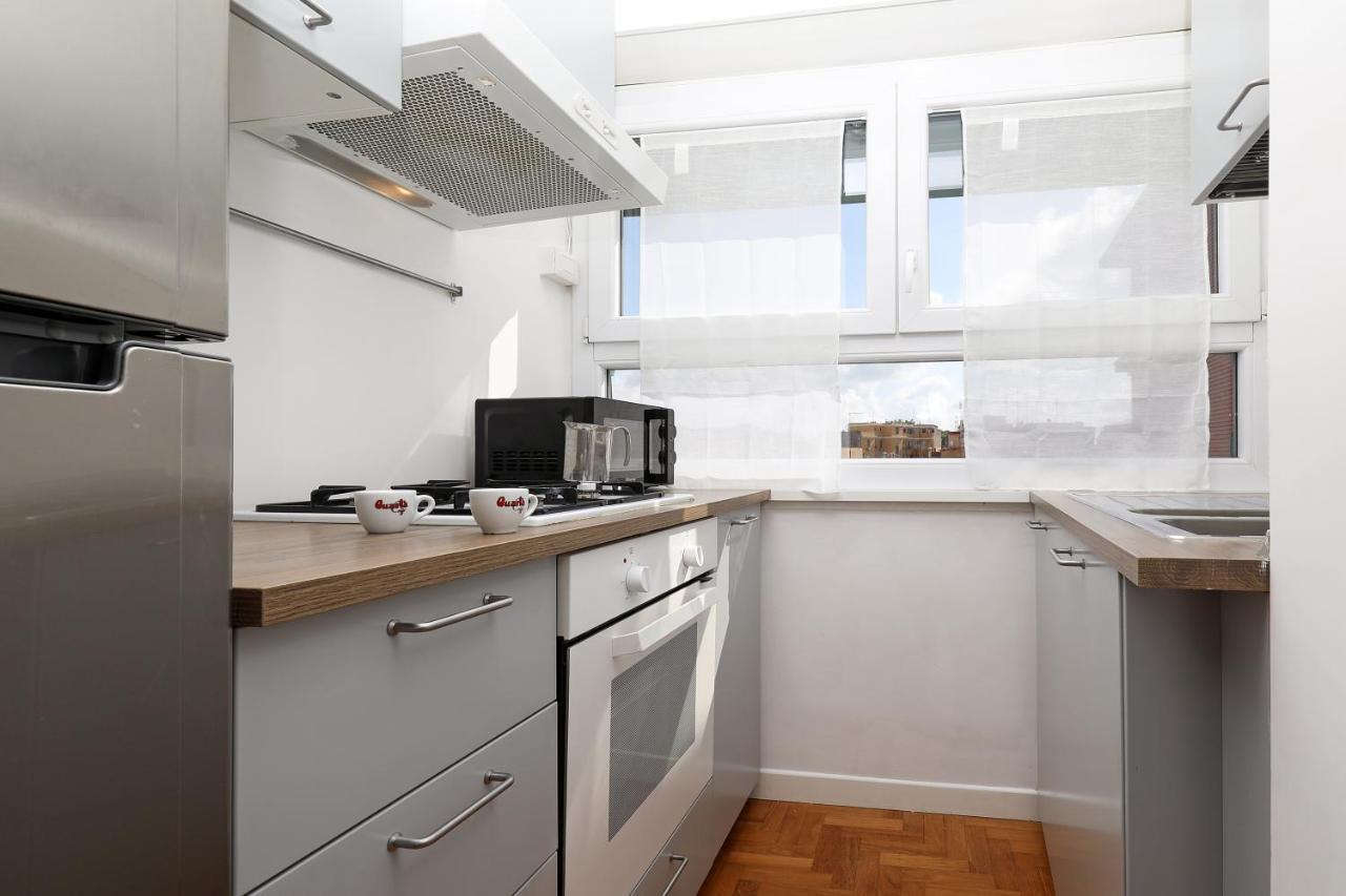 Re Di Roma - Charme Apartment Экстерьер фото