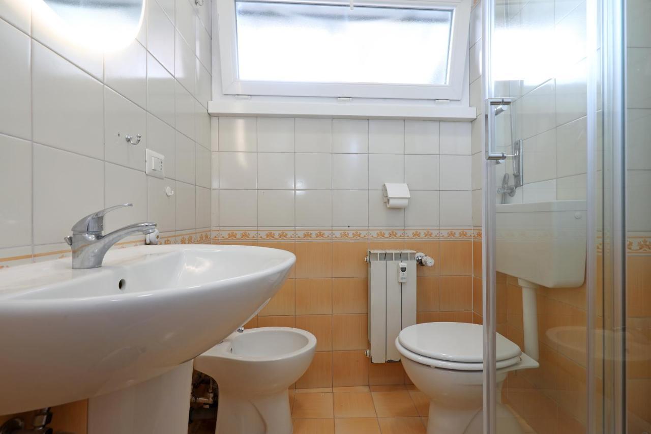 Re Di Roma - Charme Apartment Экстерьер фото